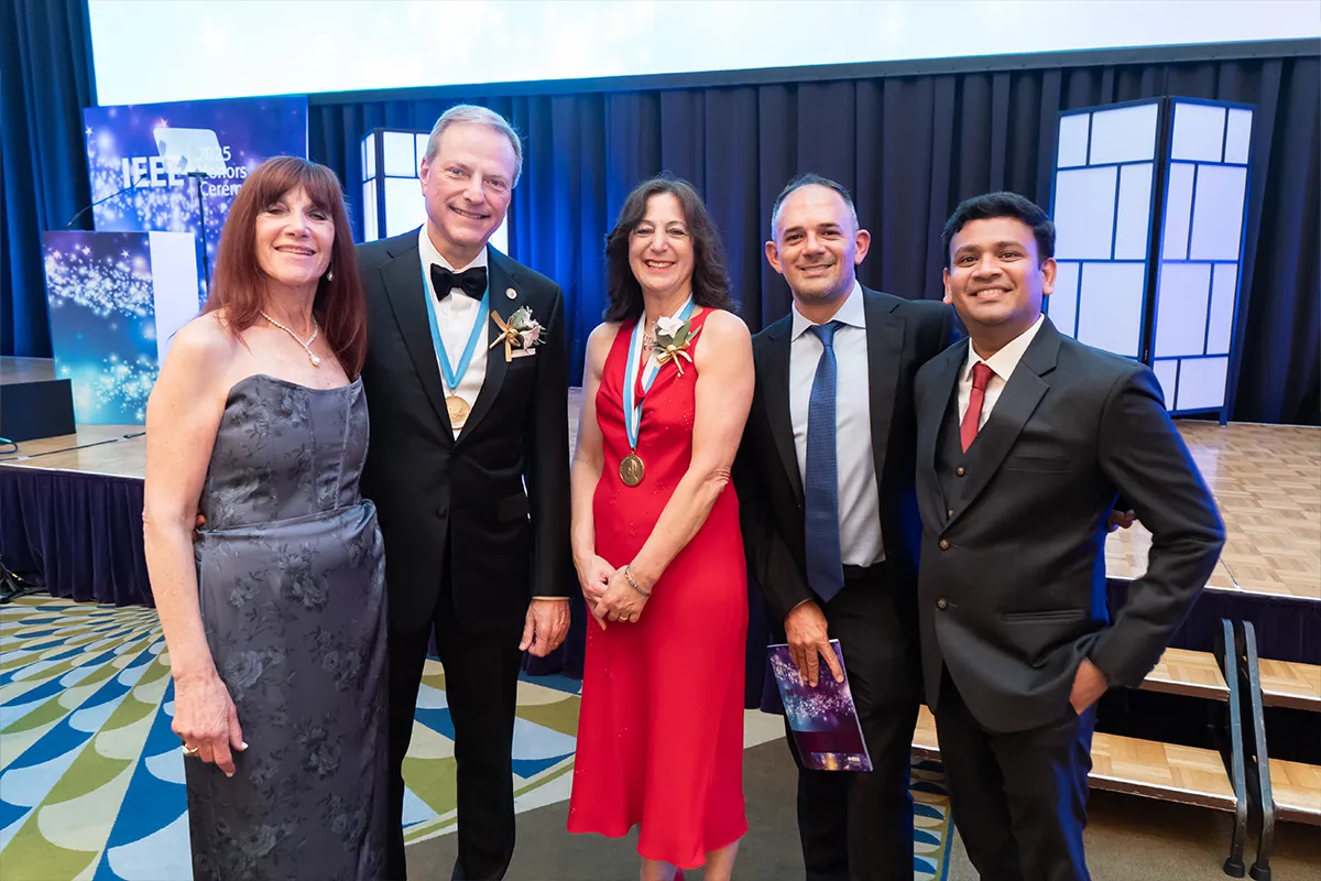 IEEE Medal of Honor recipient Henry Samueli with 2025 IEEE Mildred Dresselhaus Medal Recipient Andrea Goldsmith, and Honors Ceremony attendees