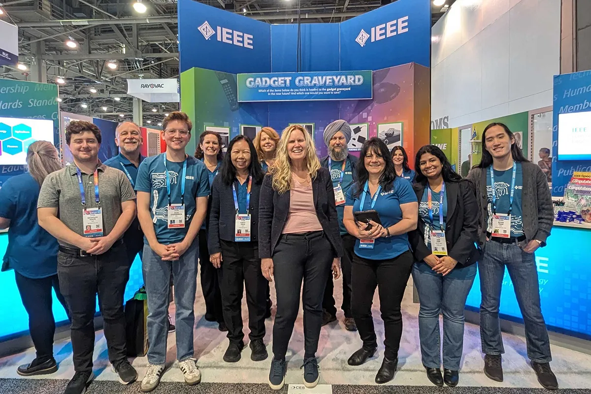 IEEE President Kathleen Kramer (center) with staff and volunteers at CES